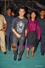 Aamir Khan, Kiran Rao at Being Human Show in HDIL Day 2 on 13th Oct 2009 (2).JPG